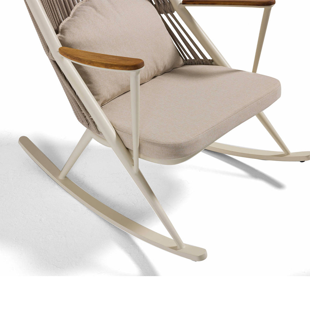 X TYPE - Sallanır Sandalye